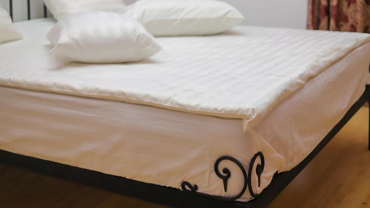 Nur Guest House Гюмри Экстерьер фото