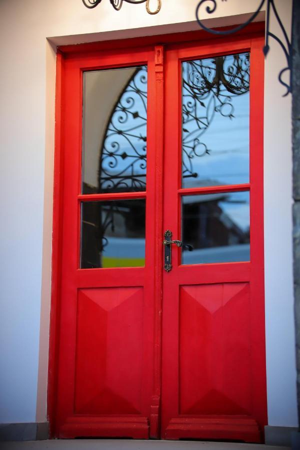 Nur Guest House Гюмри Экстерьер фото