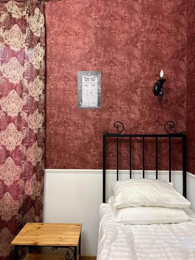 Nur Guest House Гюмри Экстерьер фото