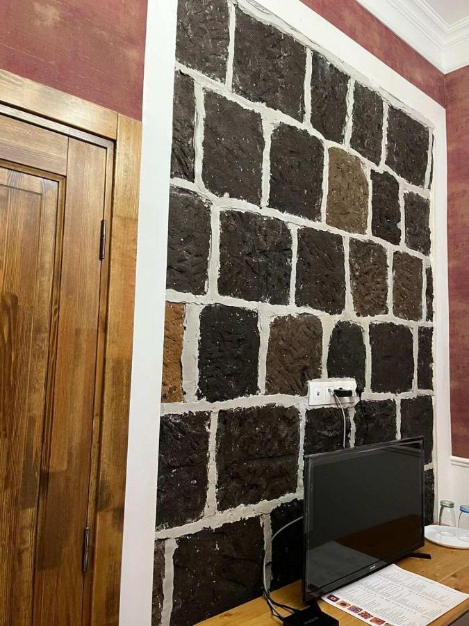 Nur Guest House Гюмри Экстерьер фото